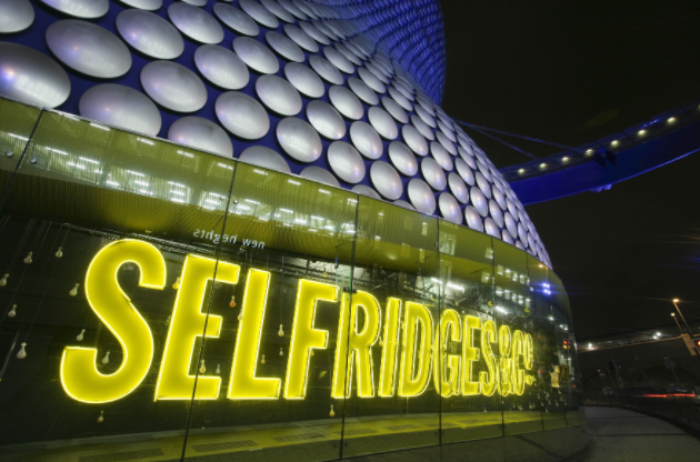 Weston家族以55亿美元将Selfridges拍卖